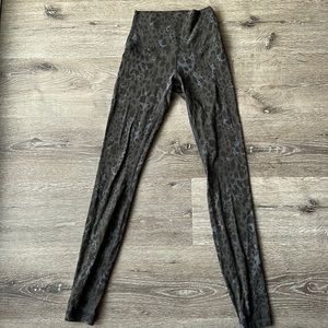 Lululemon Align Legging 28” Cheetah Camo Deep Coal Multi